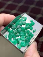 Swat Valley Emerald Rough Lot – 47.40 Carats of Natural Green Crystal - Image 2