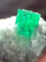 A Powerful 44.85-Carat Swat Emerald Specimen — Depth, Density & Natural Beauty - Image 3