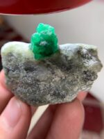 A Monumental 286-Carat Emerald Specimen from Swat Valley - Image 2