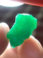 10.10 ct Natural Emerald Crystal from Swat Valley – Elongated Elegance with Remarkable Weight - Image 3