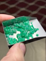 36.84 ct Swat Emerald Rough Lot – Nature’s Unpolished Green - Image 2