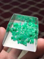 36.84 ct Swat Emerald Rough Lot – Nature’s Unpolished Green - Image 11