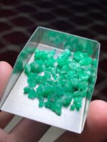 36.84 ct Swat Emerald Rough Lot – Nature’s Unpolished Green - Image 12