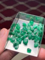 44.70 ct Emerald Rough Lot Swat – Natural Crystals with Broad Faces - Image 4