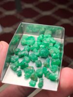 51.30 ct Emerald Rough Lot Swat – Natural Crystals with Elegant Form - Image 9