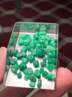51.30 ct Emerald Rough Lot Swat – Natural Crystals with Elegant Form - Image 3