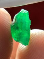 Swat Emerald Showcase: A 3.55 ct Crystal Joins the Collection - Image 4