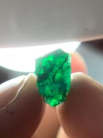 4.70 ct Natural Swat Emerald Crystal – A Rare Green Treasure from Pakistan - Image 8