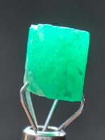 3.73ct Swat Emerald Crystal – A Bold and Brilliant Gemstone from Northern Pakistan - Image 4