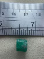 3.73ct Swat Emerald Crystal – A Bold and Brilliant Gemstone from Northern Pakistan - Image 10