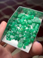 60.57 Carat Swat Emerald Rough Lot – Gemstone Overview - Image 9