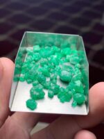 Natural Swat Emerald Rough Lot – 43 Carats of Raw Green Character - Image 11