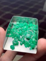 Natural Swat Emerald Rough Lot – 43 Carats of Raw Green Character - Image 12