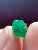 4.30ct Swat Emerald Crystal – A Fine Natural Miniature - Image 5