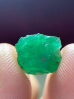 4.30ct Swat Emerald Crystal – A Fine Natural Miniature - Image 6