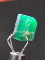 Unveiling the Beauty of a 2.38ct Emerald Crystal: A SWAT-Approved Gem - Image 9