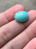 Elegant 9.05 ct Afghan Turquoise Cabochon: Small but Striking - Image 2