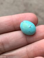 Elegant 9.05 ct Afghan Turquoise Cabochon: Small but Striking - Image 6