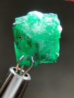 Rare 4.40ct Emerald Crystal from Swat: A Natural Beauty - Image 2