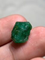 7.10 Ct Swat Emerald Crystal – Natural Untreated Green Gem (12.81 × 9.94 × 7.18 mm) - Image 2