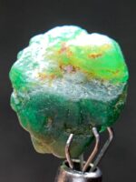 8.43-Carat Swat Emerald Crystal: Raw Gemstone - Image 6