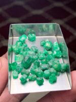 43.95 ct Emerald Rough Lot Swat – Thick Natural Crystals with Vibrant Green - Image 6