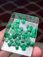 43.95 ct Emerald Rough Lot Swat – Thick Natural Crystals with Vibrant Green - Image 8