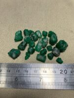 108.25 Carat Swat Emerald Rough Lot – A Bold Expression of Nature’s Power - Image 15