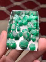 108.25 Carat Swat Emerald Rough Lot – A Bold Expression of Nature’s Power - Image 6