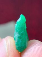 5.90 ct Swat Emerald Crystal – A 15.25 × 10.18 × 5.90 mm Natural Green Marvel - Image 4