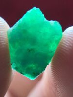 4.30ct Swat Emerald Crystal – Compact and Vibrant Natural Gem - Image 7