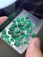 Radiant 34.94 ct Swat Emerald Rough – A Natural Jewel of the Mountains - Image 4