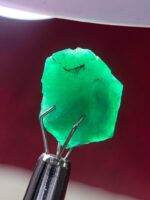 Natural 4.85 Carat Emerald Crystal from Swat, Pakistan - Image 10