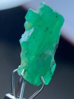 3.93ct Swat Emerald Crystal – Compact Beauty with Exceptional Color - Image 4
