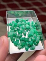 Rare Swat Emerald: 49.35ct Rough with Exceptional Character - Image 2