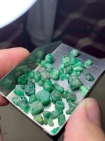 Majestic 41.25 ct Swat Emerald Rough – A Natural Masterpiece from Pakistan - Image 3