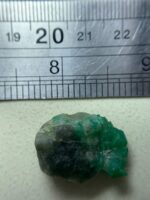35.60ct Swat Emerald Specimen: Bold Natural Beauty from Pakistan’s Gem Valley - Image 8