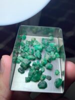Majestic 41.25 ct Swat Emerald Rough – A Natural Masterpiece from Pakistan - Image 8