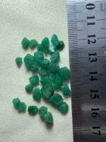 26.55ct Swat Emerald Rough Lot: Fine-Grade Natural Crystals for Cutting & Collecting - Image 9