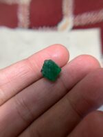 6.73 ct Swat Emerald Crystal – Compact Power and Natural Charm - Image 12