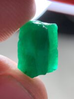 5.03ct Swat Emerald Crystal – Natural Beauty from the Heart of Pakistan - Image 4