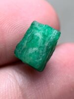 5.03ct Swat Emerald Crystal – Natural Beauty from the Heart of Pakistan - Image 7