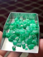 Majestic and Raw: 61.95 Carat Swat Emerald Rough Lot - Image 3