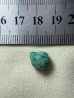 6.45 ct Swat Emerald Crystal – Small Natural Gem with Vibrant Hue - Image 8