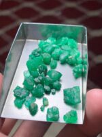 A Statement in Green: 42.69 Carat Swat Emerald Rough Lot - Image 2