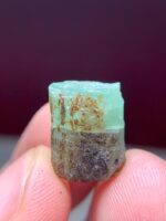 Discovering the Beauty of a 12.00 ct Emerald Crystal from Laghman - Image 5