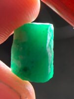 5.86ct Afghan Emerald Crystal Gemstone: Vivid Green Beryl - Image 6