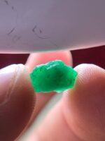 3.42ct Swat Emerald Crystal – Elongated Natural Green Gem from Pakistan - Image 2