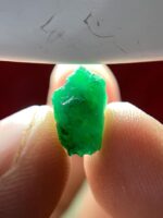 3.42ct Swat Emerald Crystal – Elongated Natural Green Gem from Pakistan - Image 7