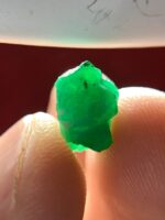 3.42ct Swat Emerald Crystal – Elongated Natural Green Gem from Pakistan - Image 10